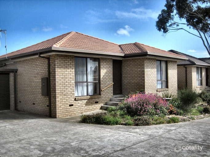 2/21 Urquhart St, Woodend, VIC 3442