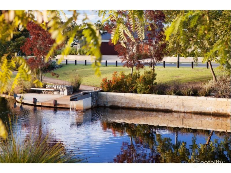 62 Hazeldene Dr, Harrisdale, WA 6112