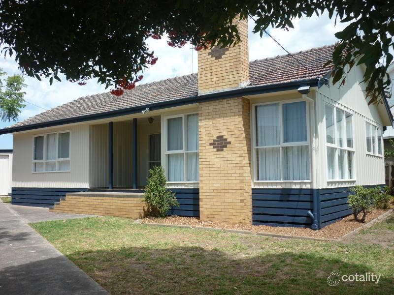 18 Walpole Ave, Indented Head, VIC 3223