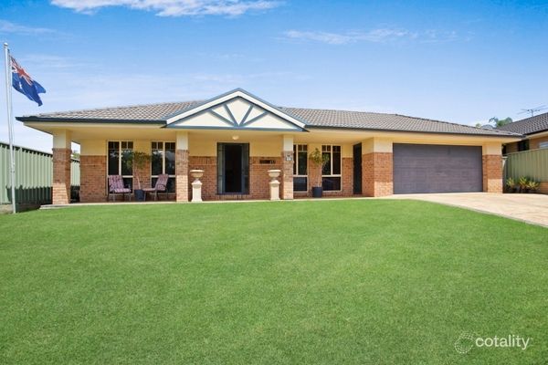 5 Castlemaine Cl, Ashtonfield, NSW 2323