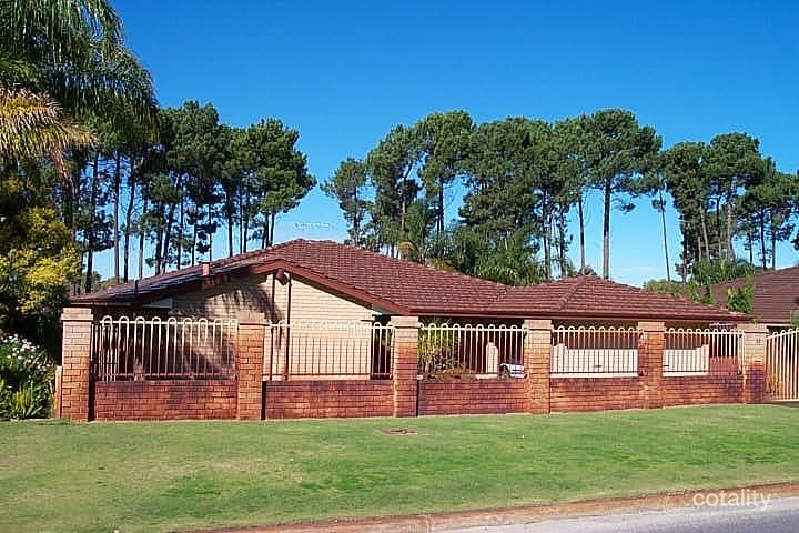 35 Mcmahon Way, Kardinya, WA 6163