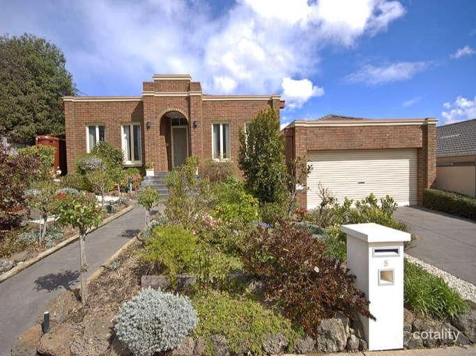 5 Pendelton Pl, Lysterfield, VIC 3156