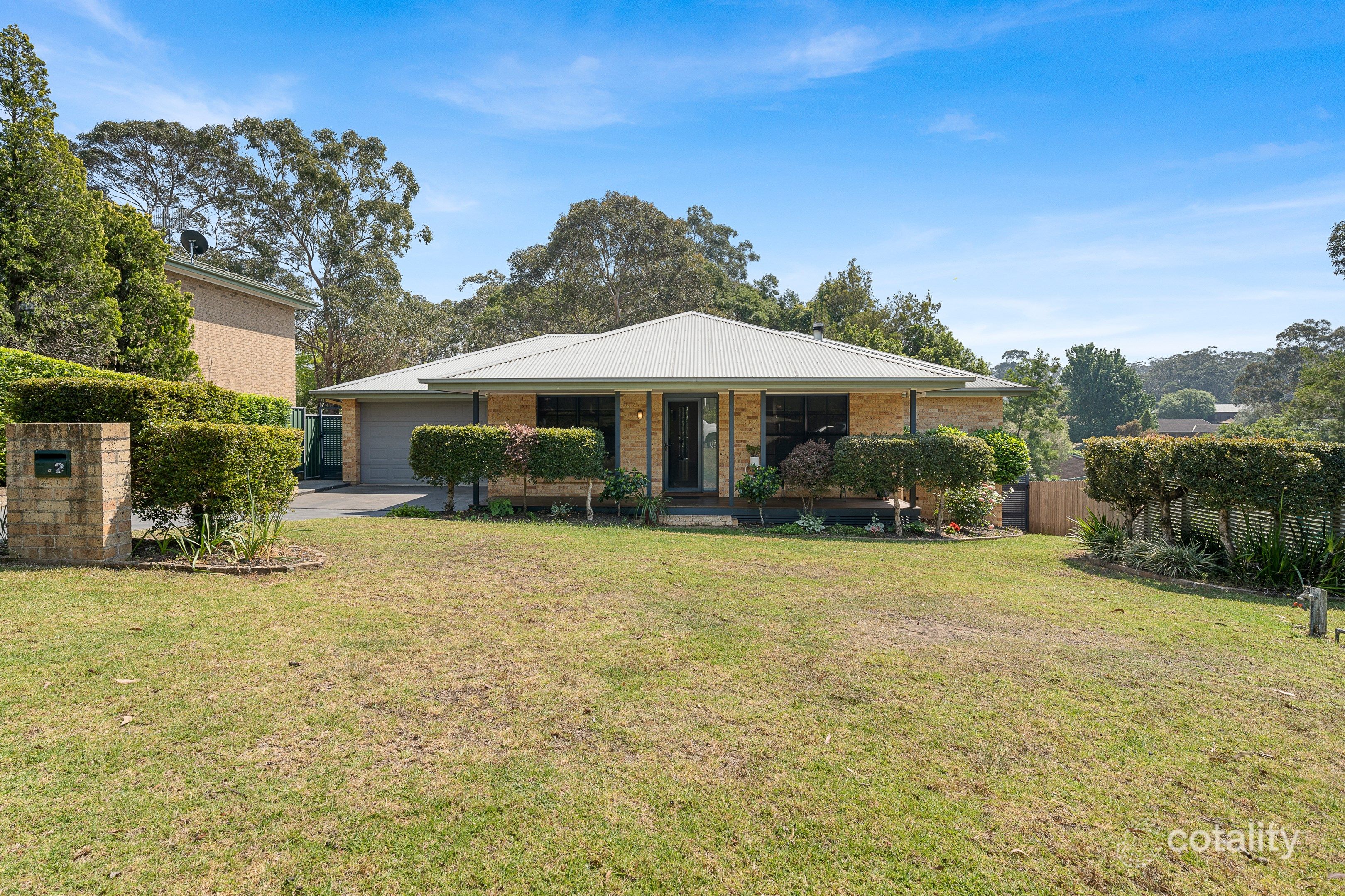 2 Gunyuma Cres, North Nowra, NSW 2541