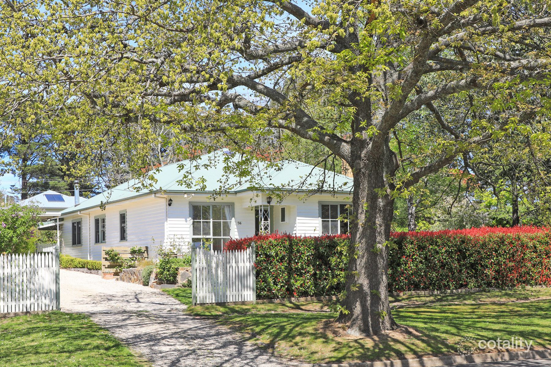 56 Urquhart St, Woodend, VIC 3442