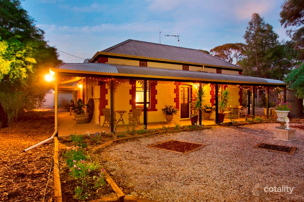 8469 Thiele Hwy, Bower, SA 5374