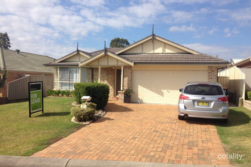 5 Gooseberry Pl, Glenwood, NSW 2768