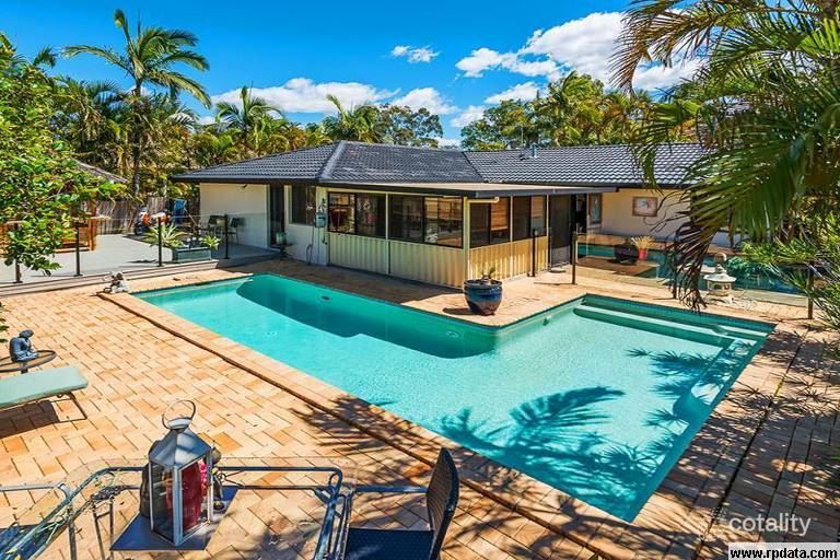 37 Open Dr, Arundel, QLD 4214