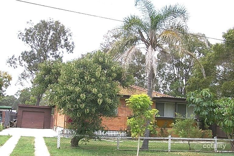 16 Doreen Cres, Ellen Grove, QLD 4078