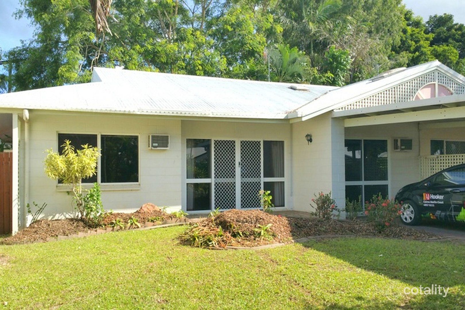 11/2-6 Lake Placid Rd, Caravonica, QLD 4878