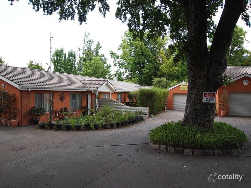 2/13-15 Wood St, Bright, VIC 3741