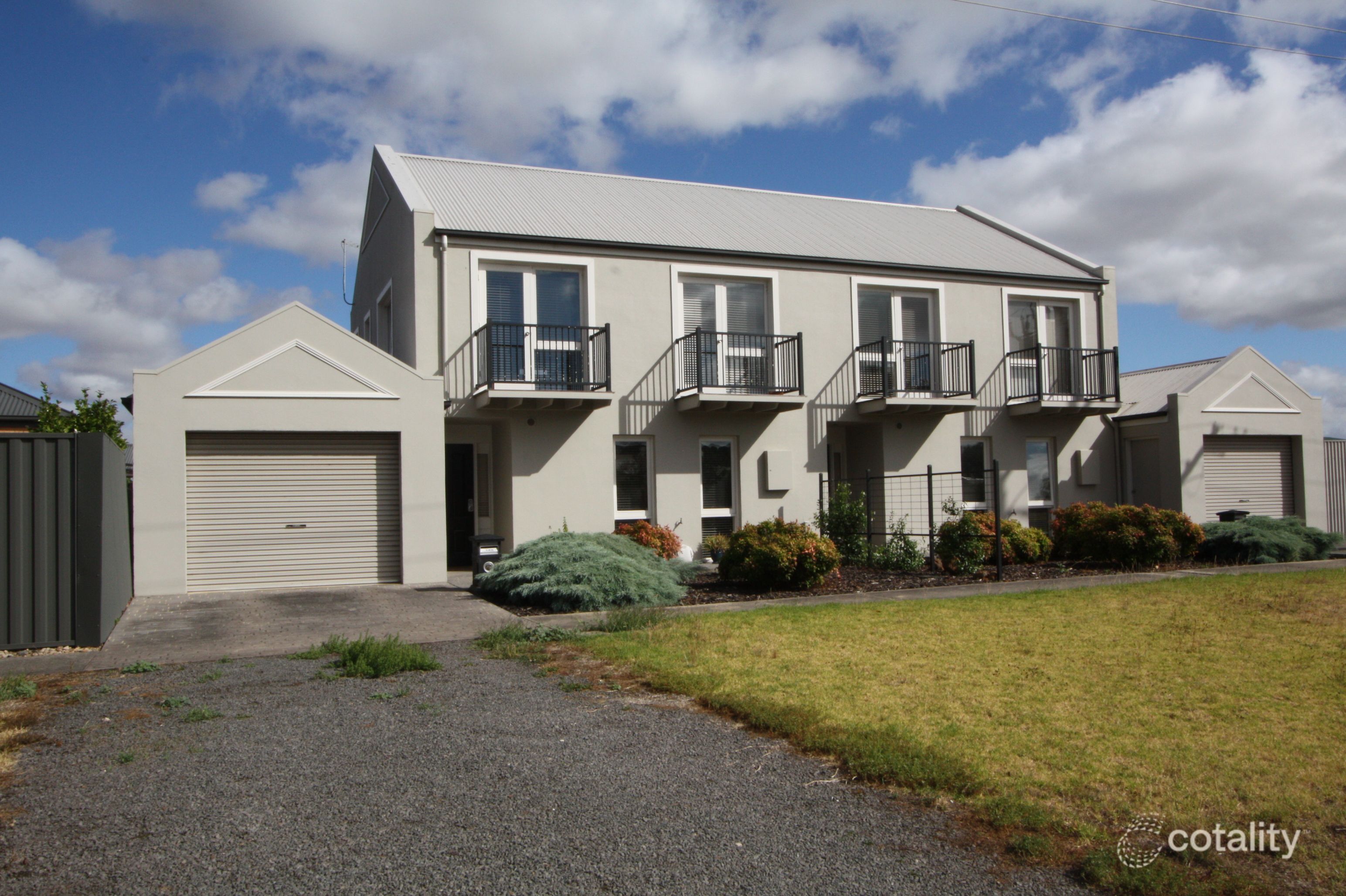 1/10 Adeney St, Camperdown, VIC 3260