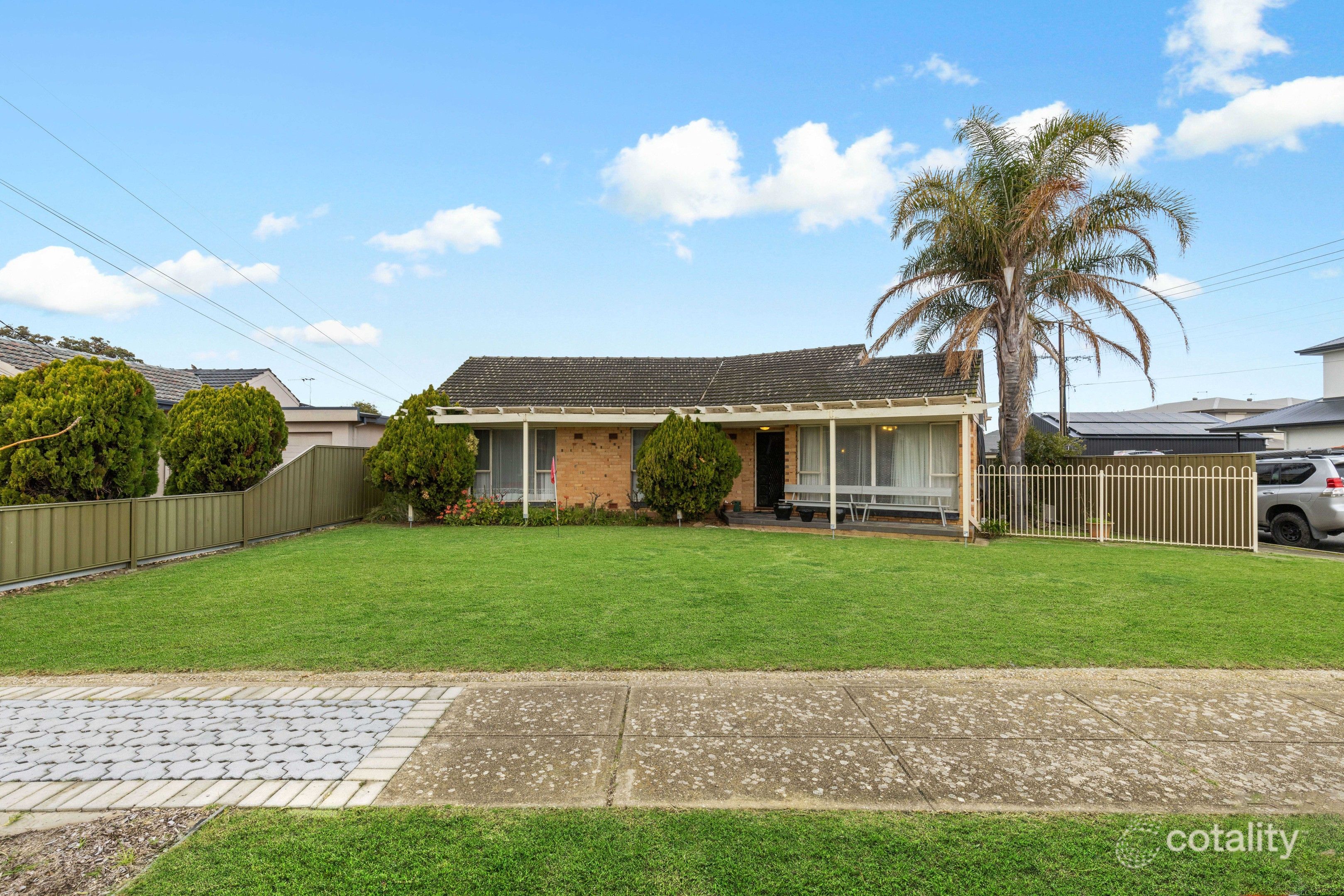 12 Fairway Ave, Glenelg North, SA 5045