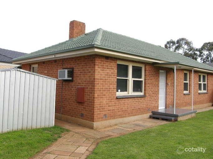 21 Boronia Cres, Elizabeth Vale, SA 5112