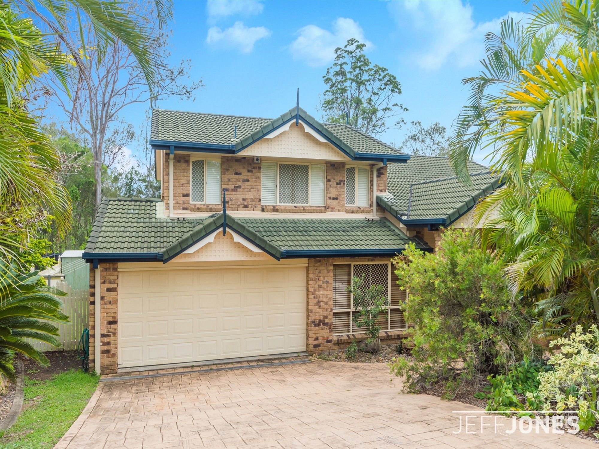 7 Kinrade Pl, Carindale, QLD 4152