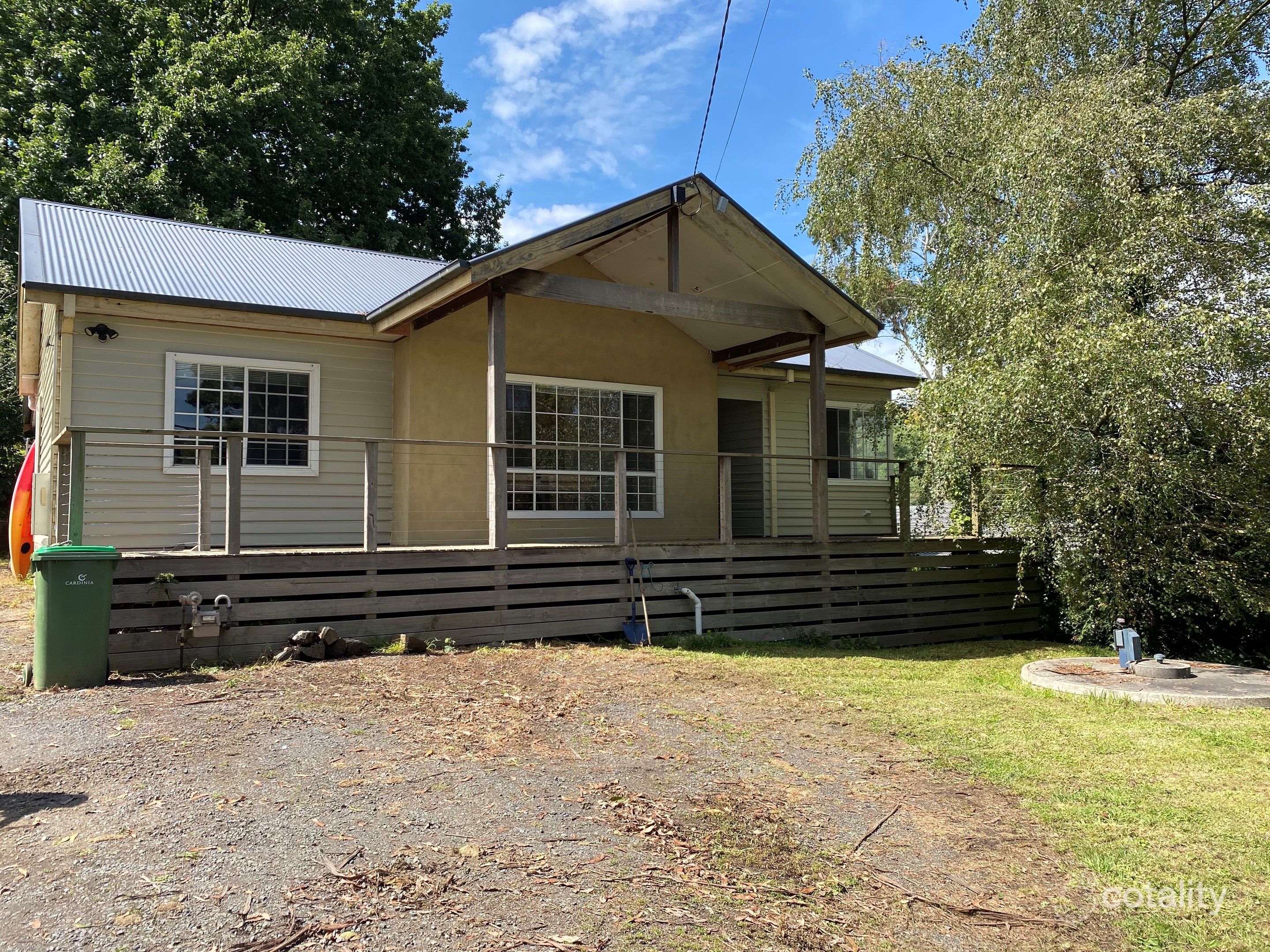 32 Ferres Rd, Emerald, VIC 3782