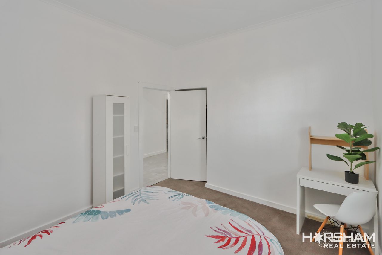 11 Tena Ave, Horsham, VIC 3400