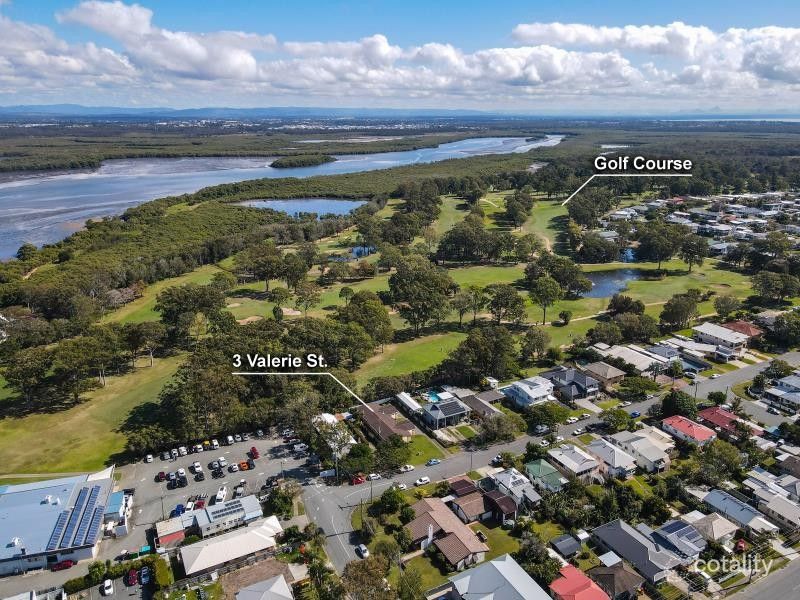 3 Valerie St, Clontarf, QLD 4019