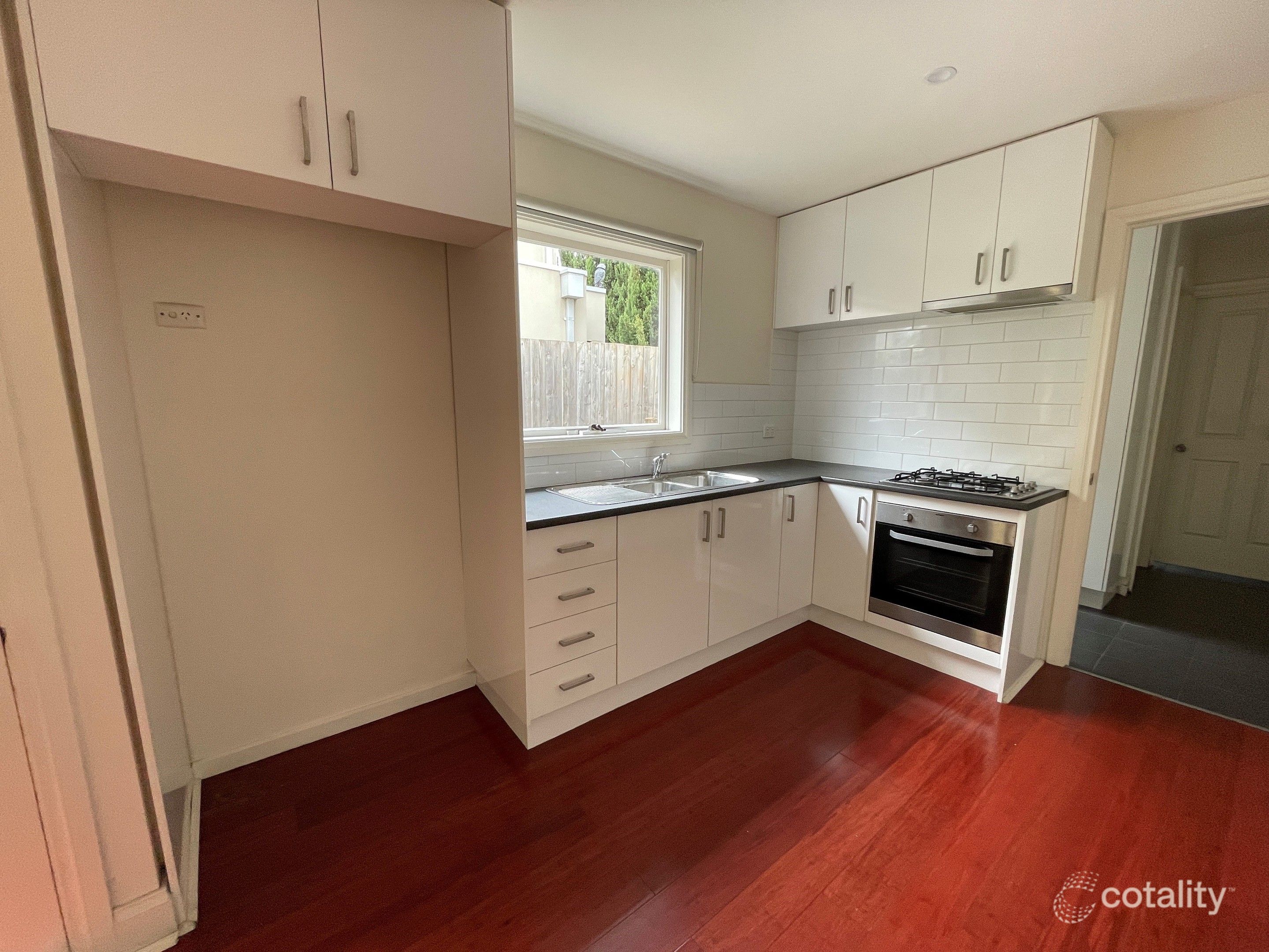 2/93 Gamon St, Yarraville, VIC 3013