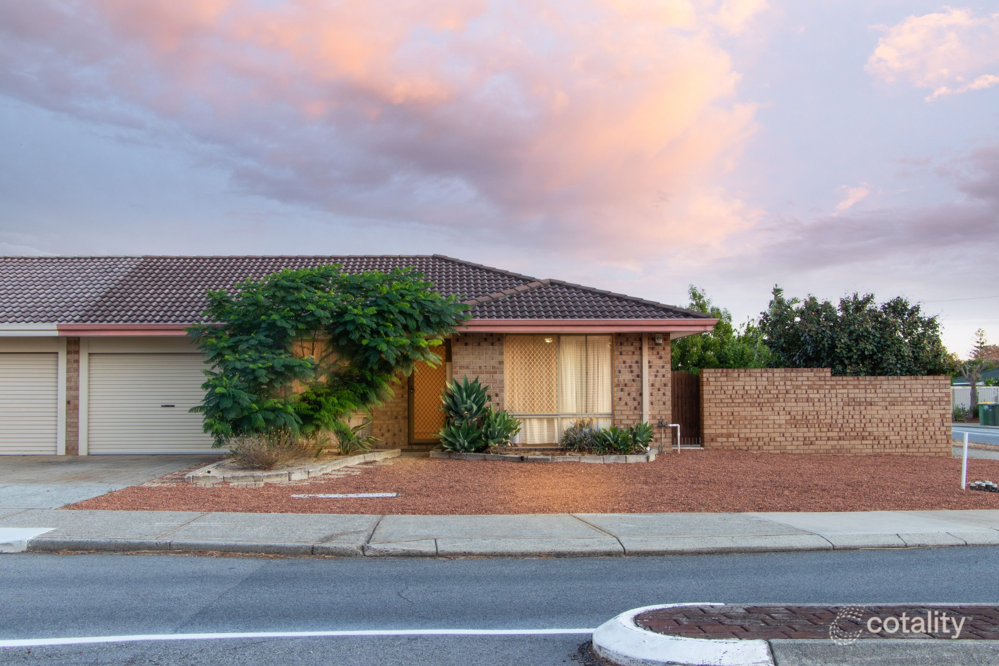 10/395 Holmes Rd, Forrestfield, WA 6058