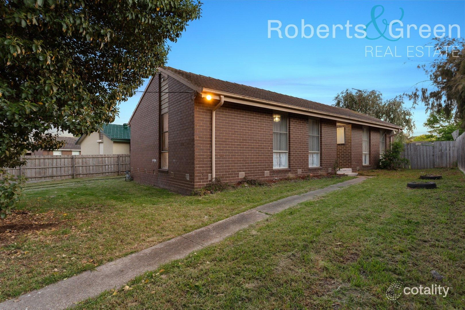 11 Madang Ct, Hastings, VIC 3915