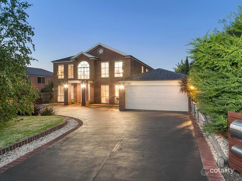 92 Aquarius Dr, Frankston, VIC 3199