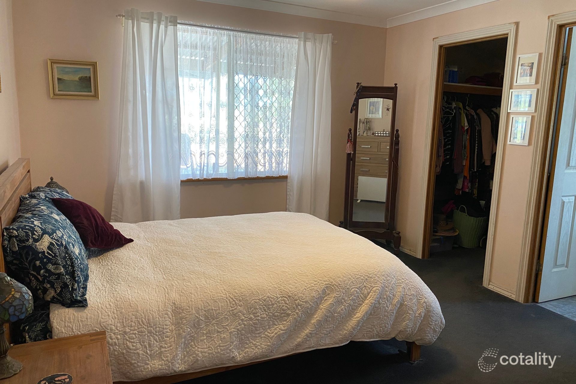 15 Foreman Rd, York, WA 6302