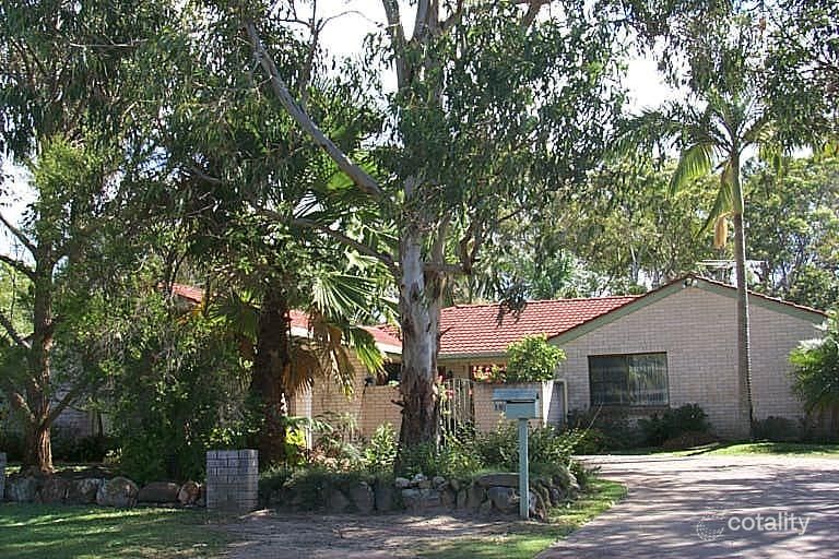10 Chestnut Cres, Victoria Point, QLD 4165