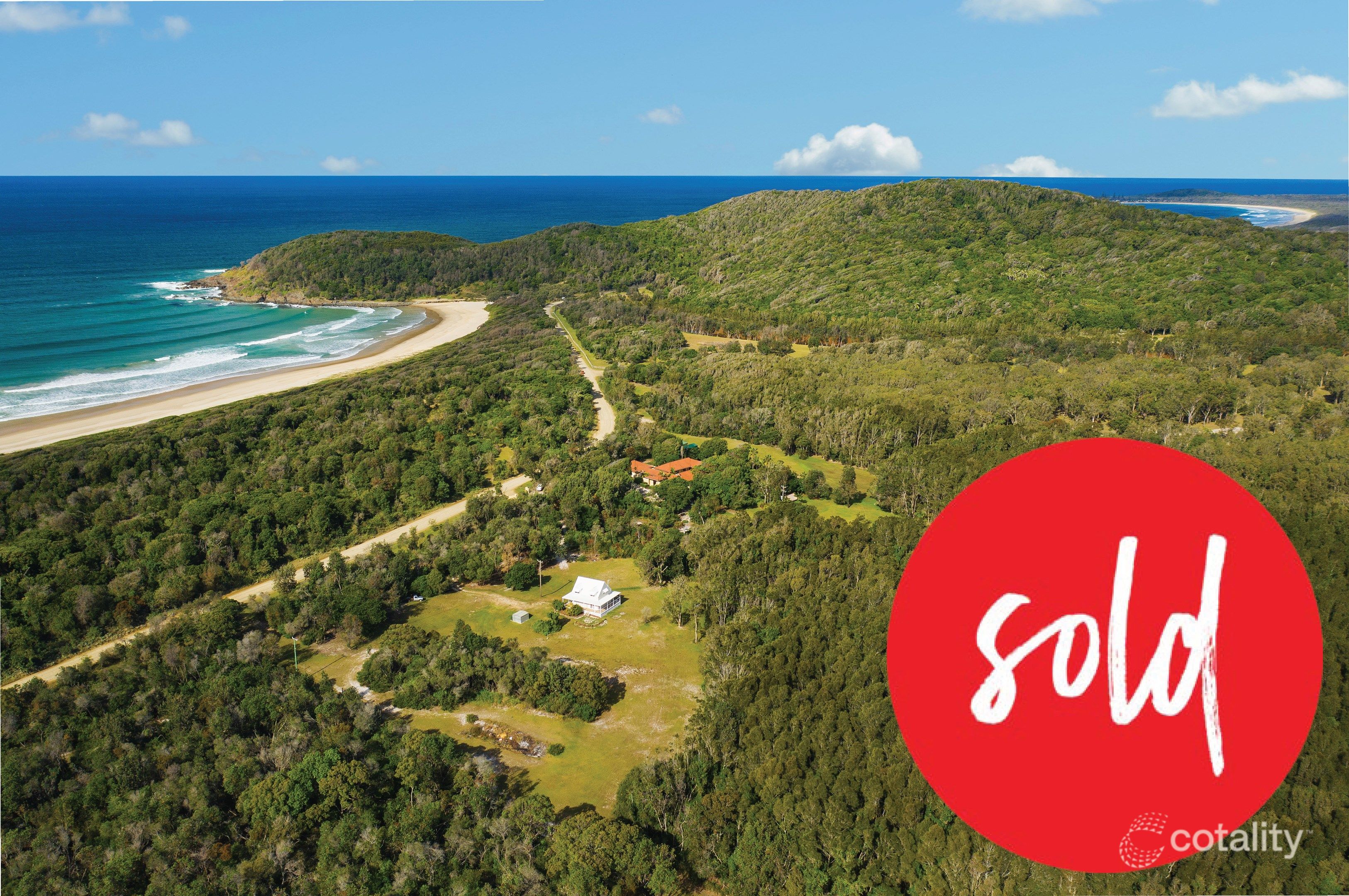 1090 Point Plomer Rd, Crescent Head, NSW 2440