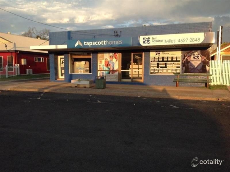 4 Pine St, Miles, QLD 4415