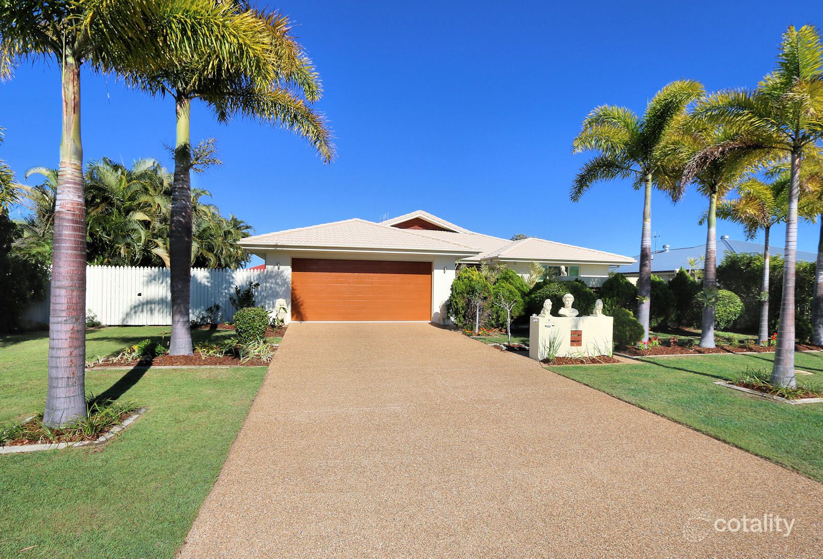 13 Elkington Ave, Bargara, QLD 4670