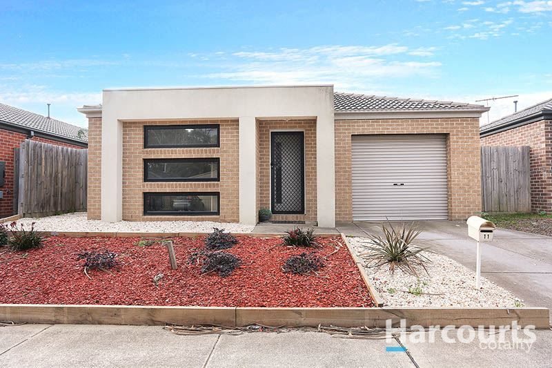 11 Glory St, South Morang, VIC 3752