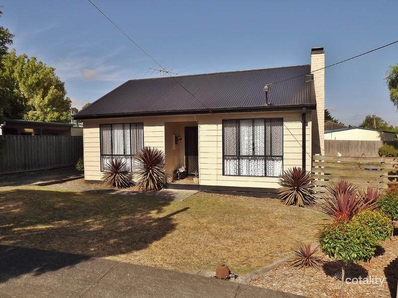 6 Belvedere Ct, Newborough, VIC 3825