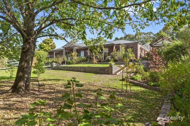 208 Hedrick St, Buninyong, VIC 3357