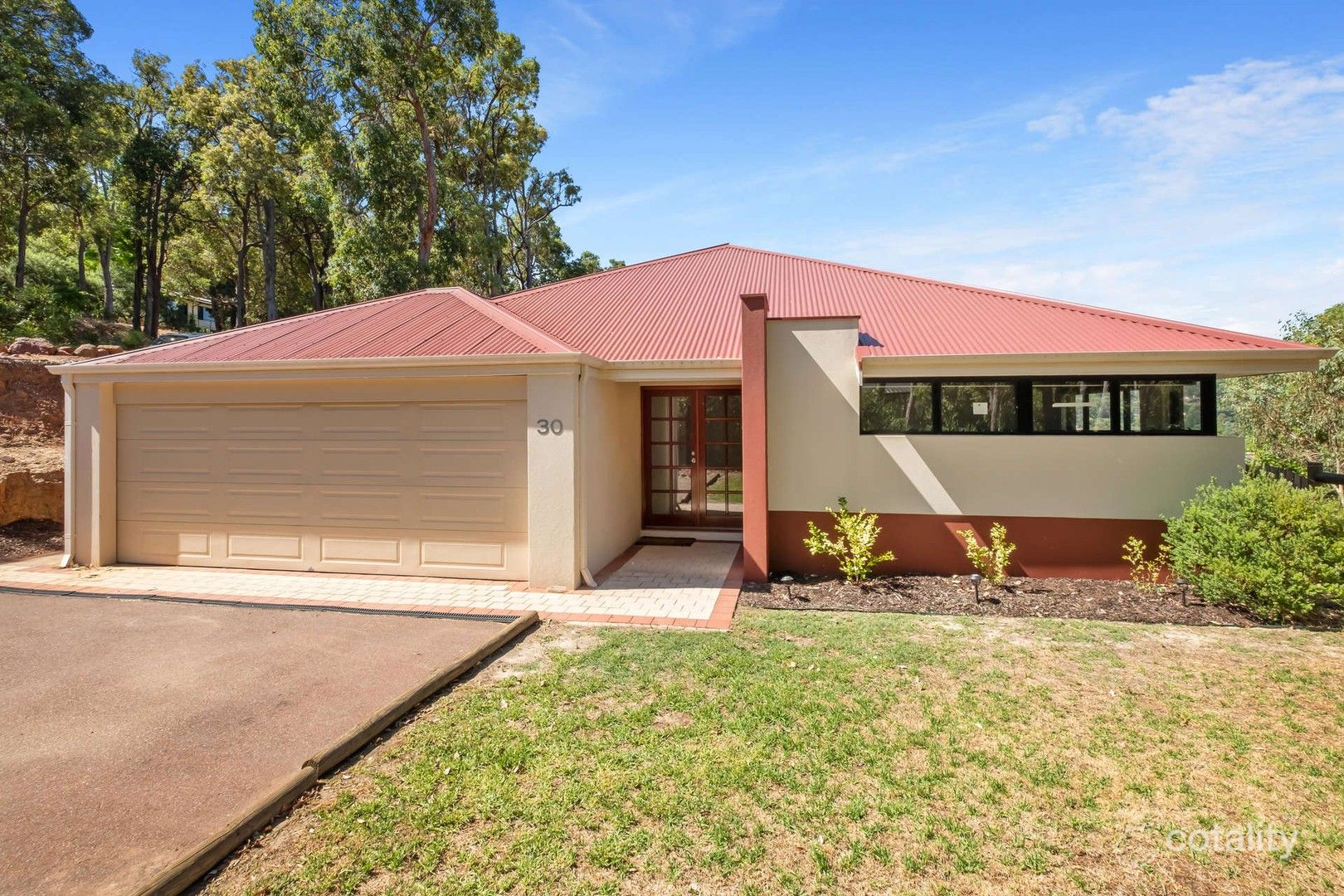 30 Norman Rd, Roleystone, WA 6111