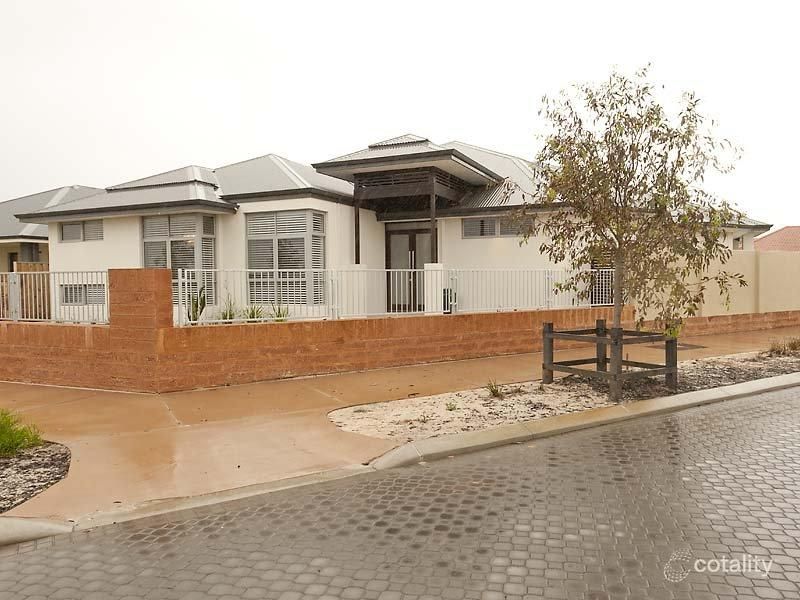 2 Putley Rd, The Vines, WA 6069