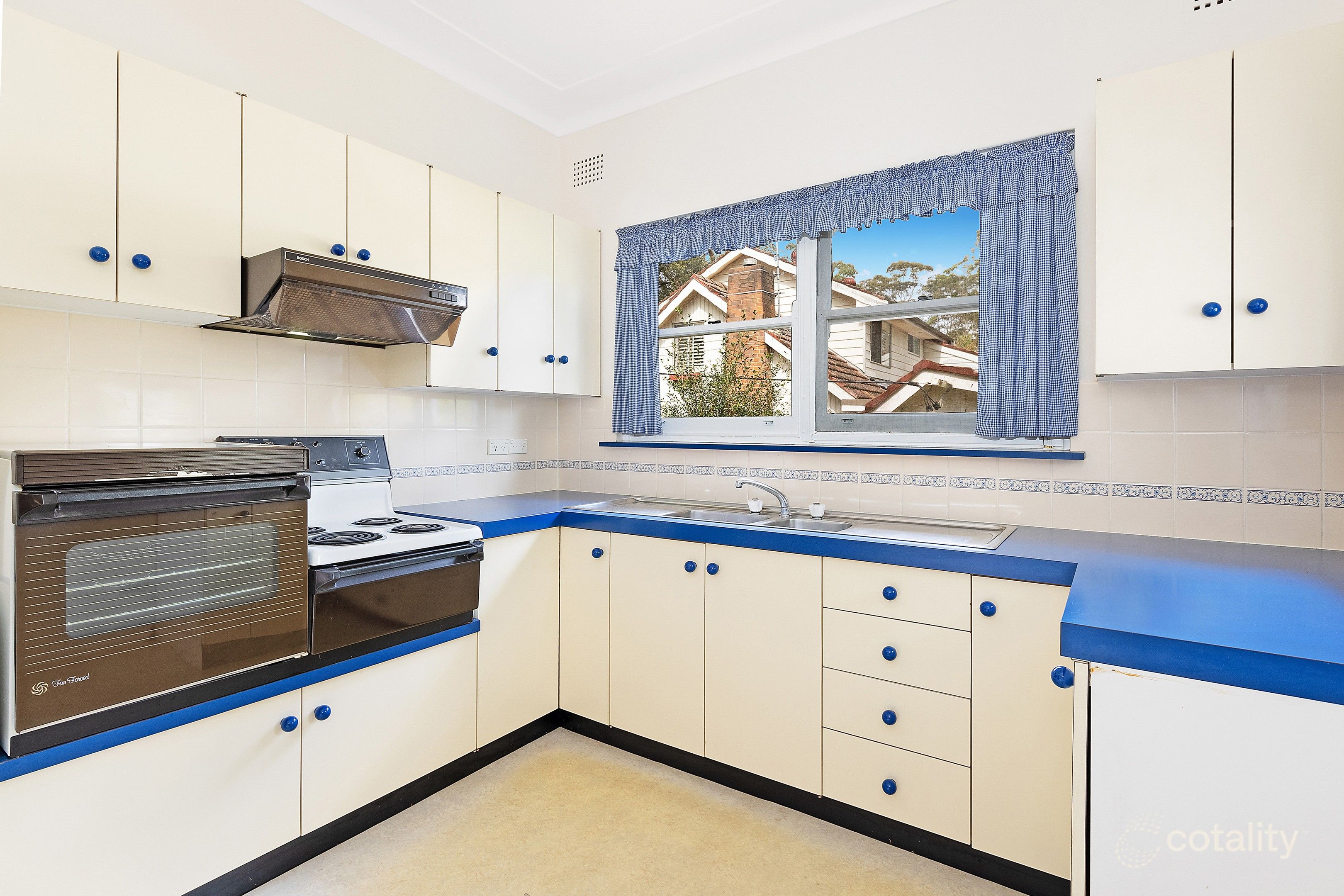 21 Exeter Rd, Wahroonga, NSW 2076