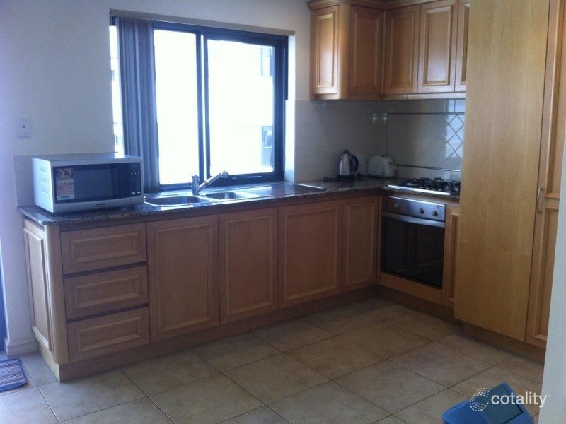 707/9 Victoria Ave, Perth, WA 6000