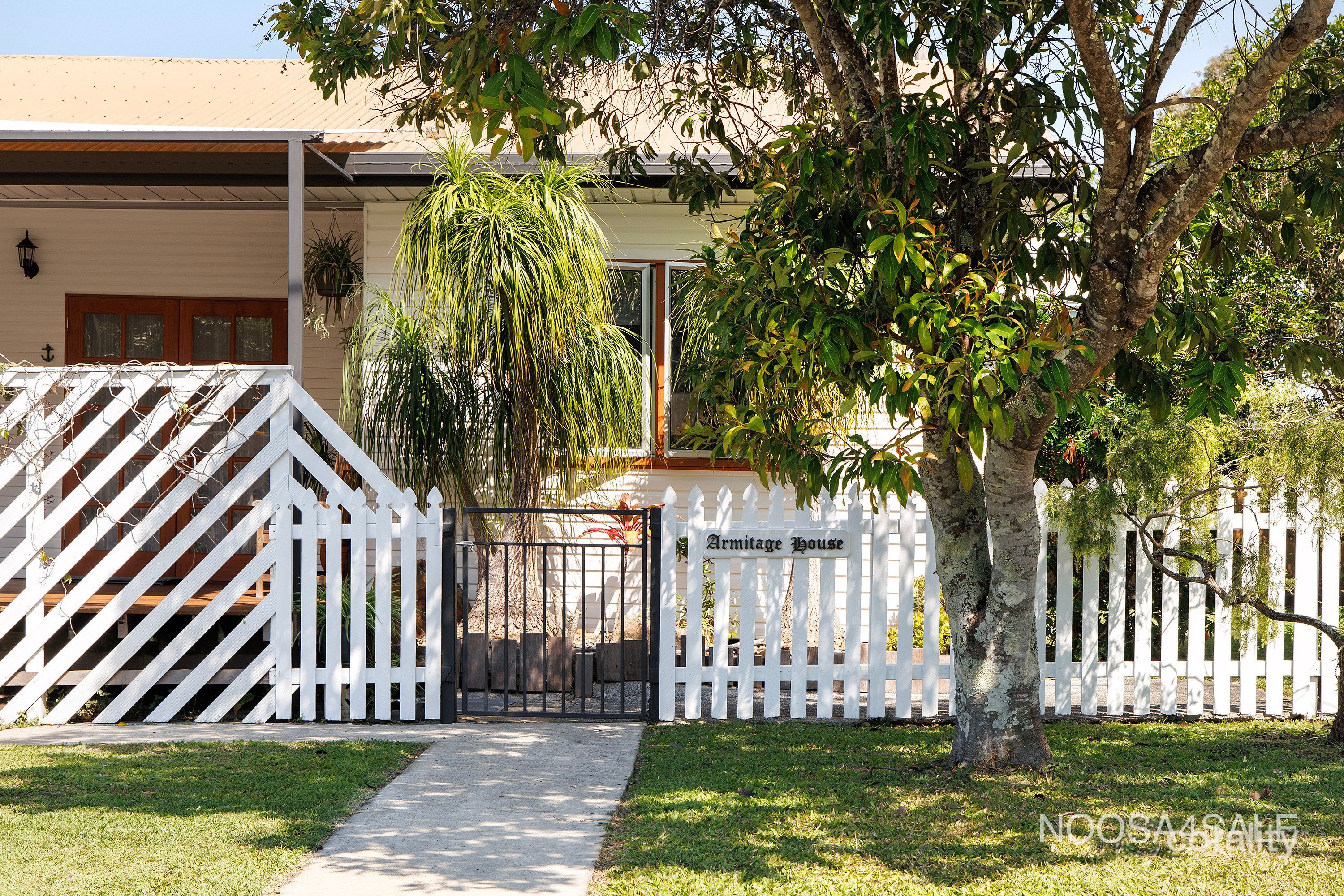 1 Armitage Ct, Noosaville, QLD 4566