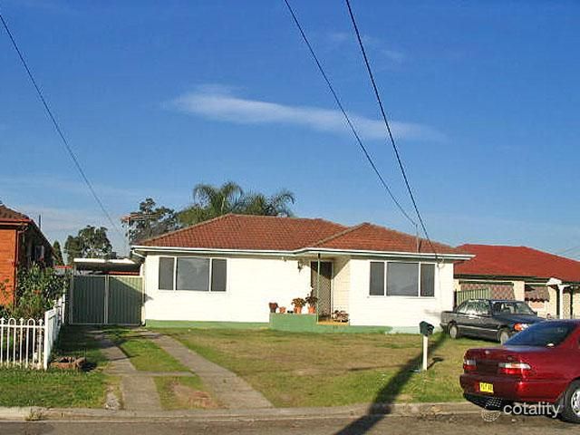 32 Atherton St, Fairfield West, NSW 2165