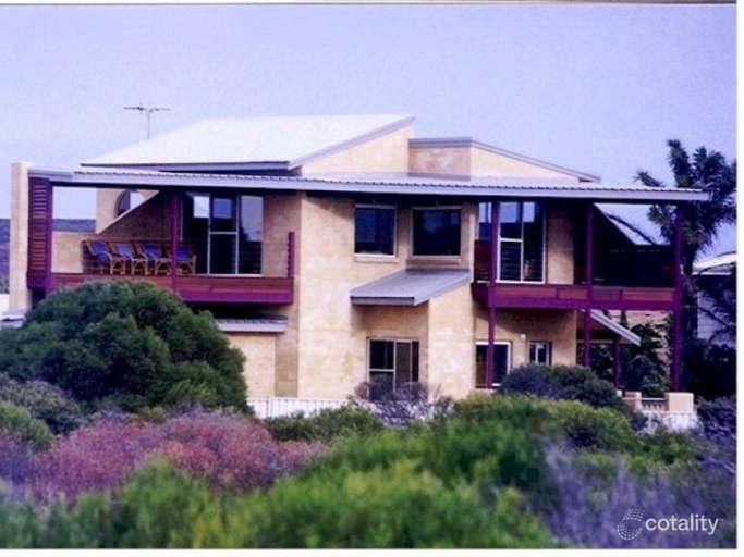 5 Francis Cl, Kalbarri, WA 6536