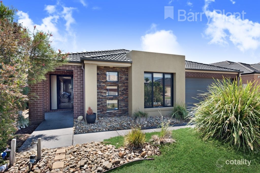 3 Clematis Cres, Manor Lakes, VIC 3024