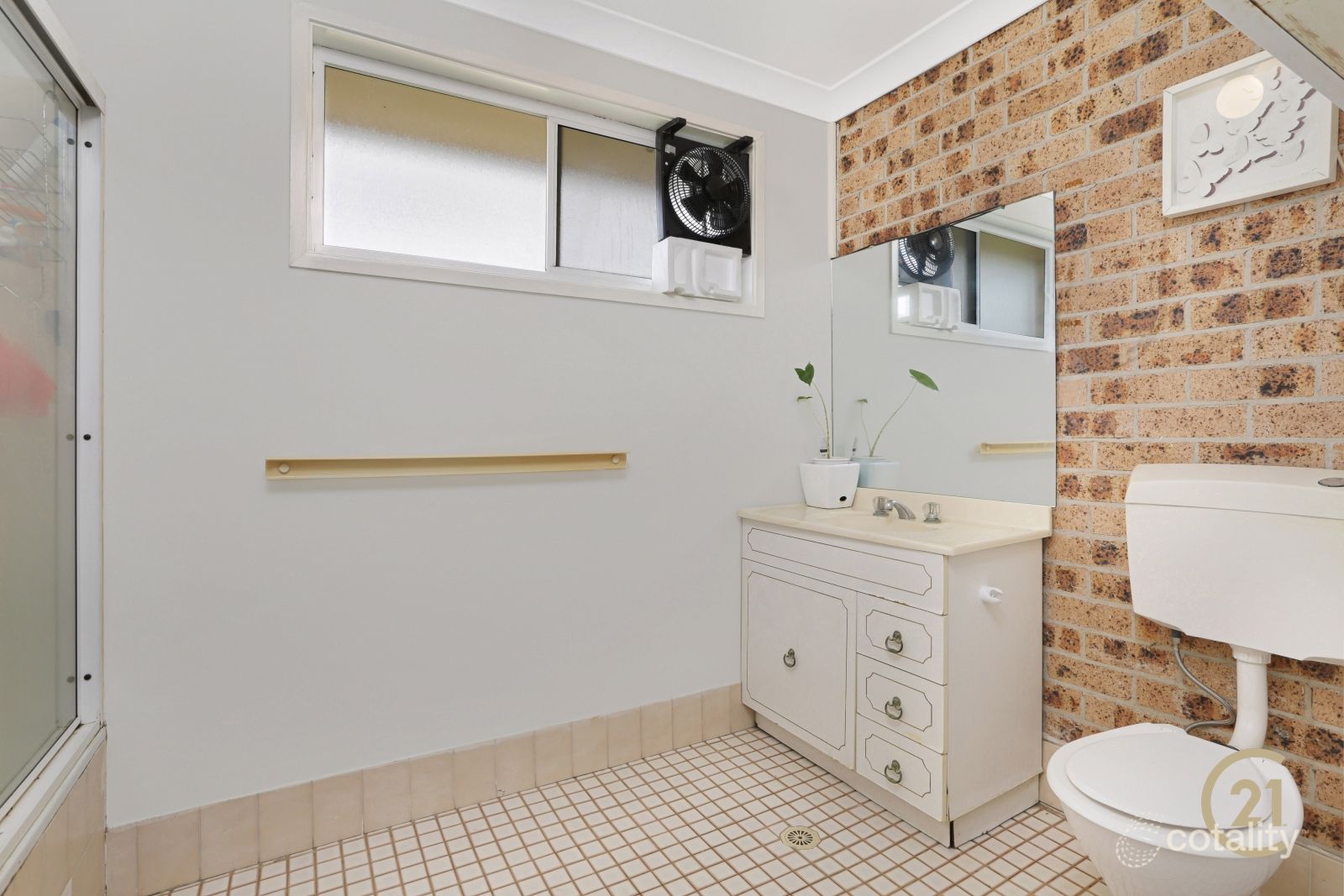 1/39-41 Cumberland Rd, Ingleburn, NSW 2565