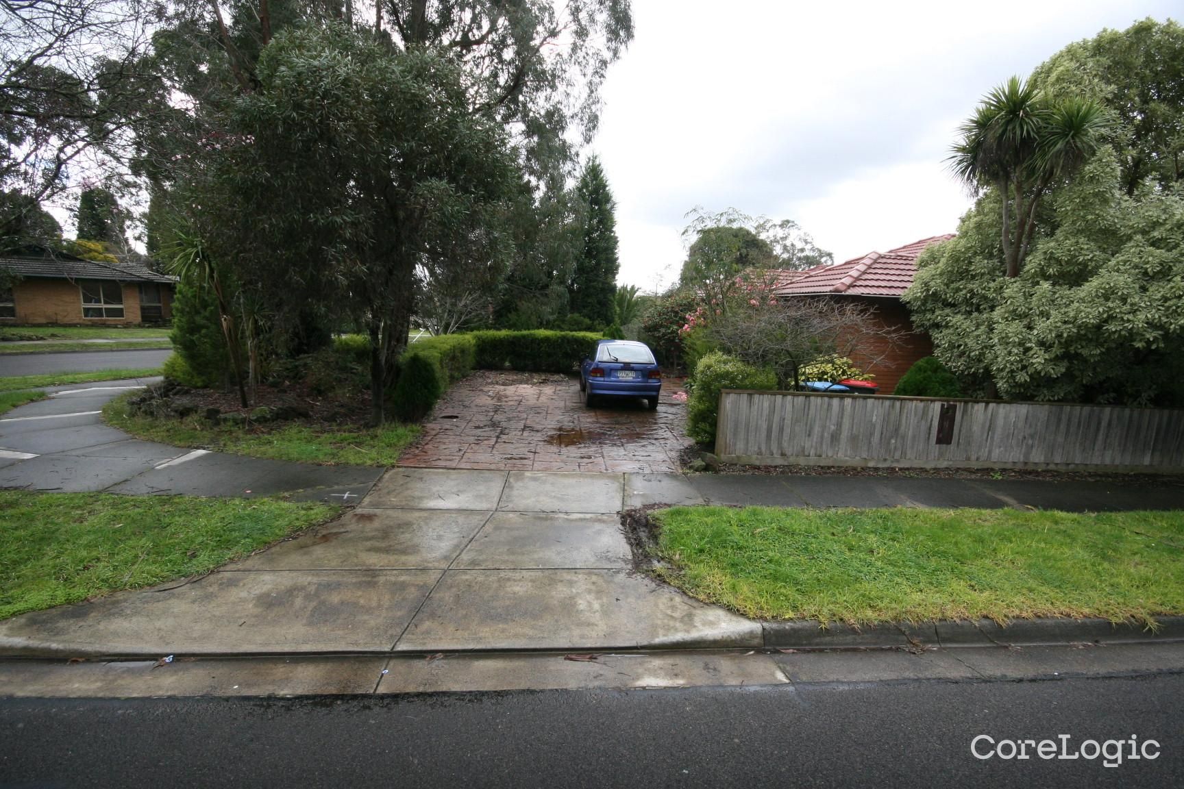 24 Lightwood Dr, Ferntree Gully, VIC 3156