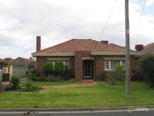 9 Wickham Gr, Strathmore, VIC 3041