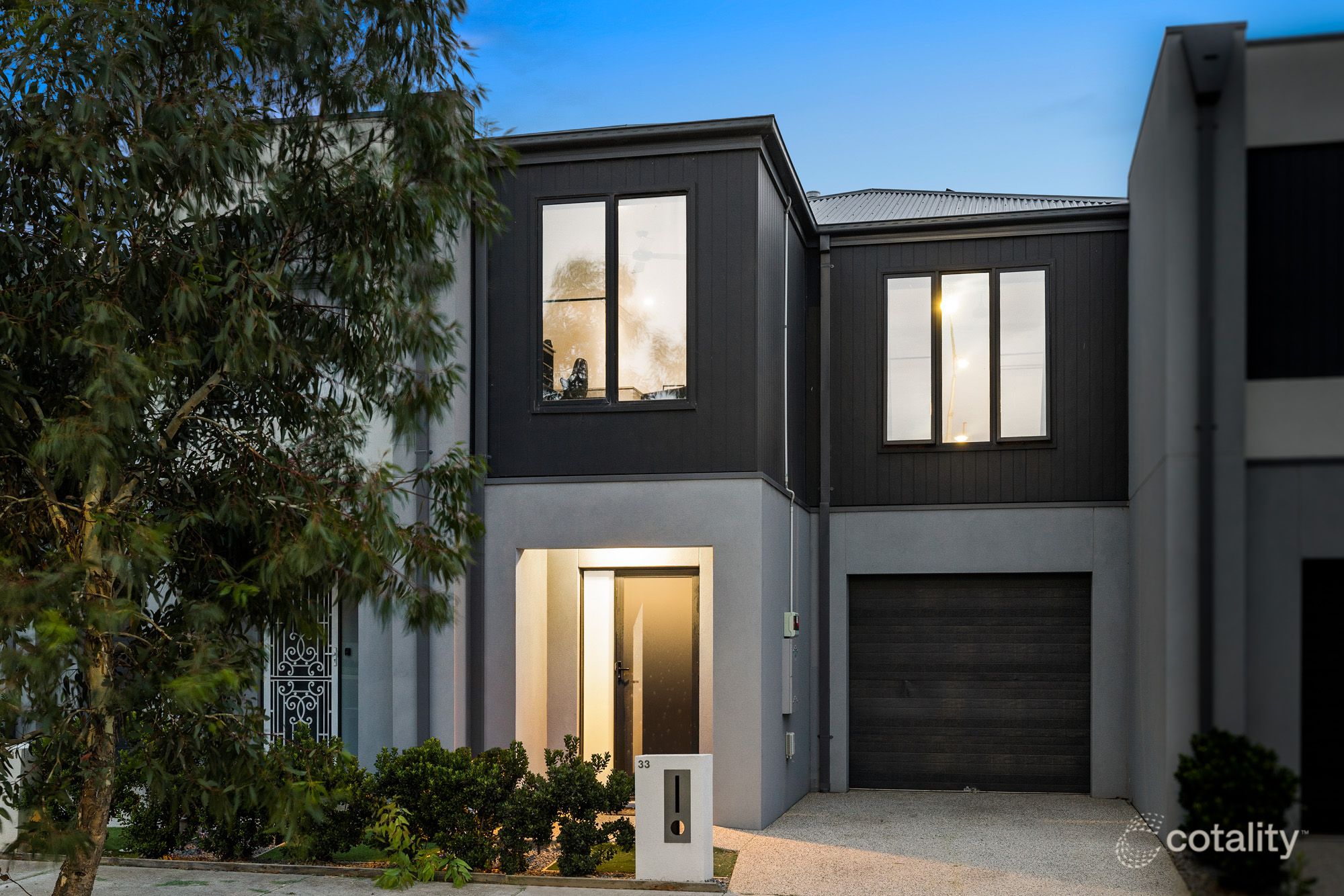 33 Wedgebill Cct, Werribee, VIC 3030
