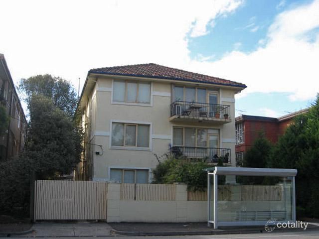 4/145 Glen Huntly Rd, Elwood, VIC 3184