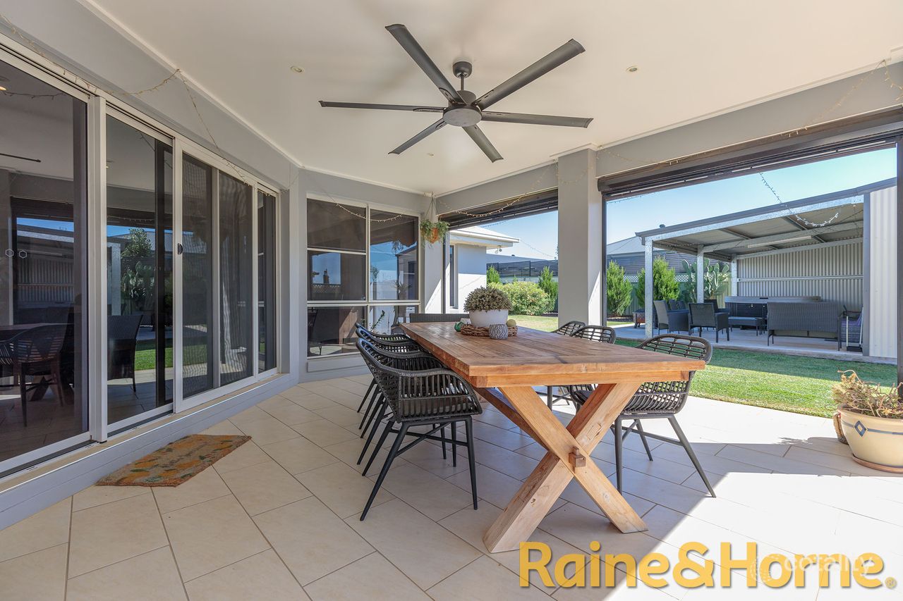 24 Ritz Pl, Dubbo, NSW 2830
