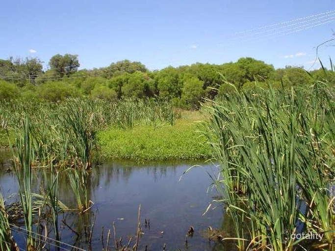 8 Lefroy St, Gingin, WA 6503