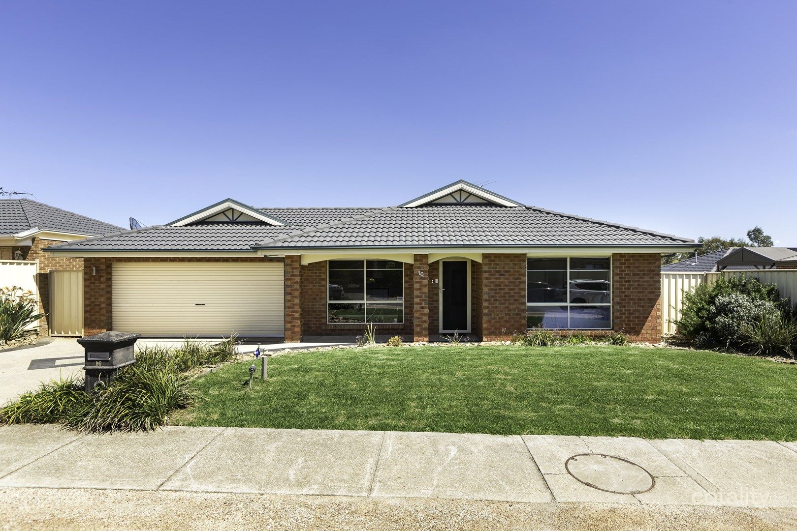 16 Sugar Berry Rise, Harkness, VIC 3337