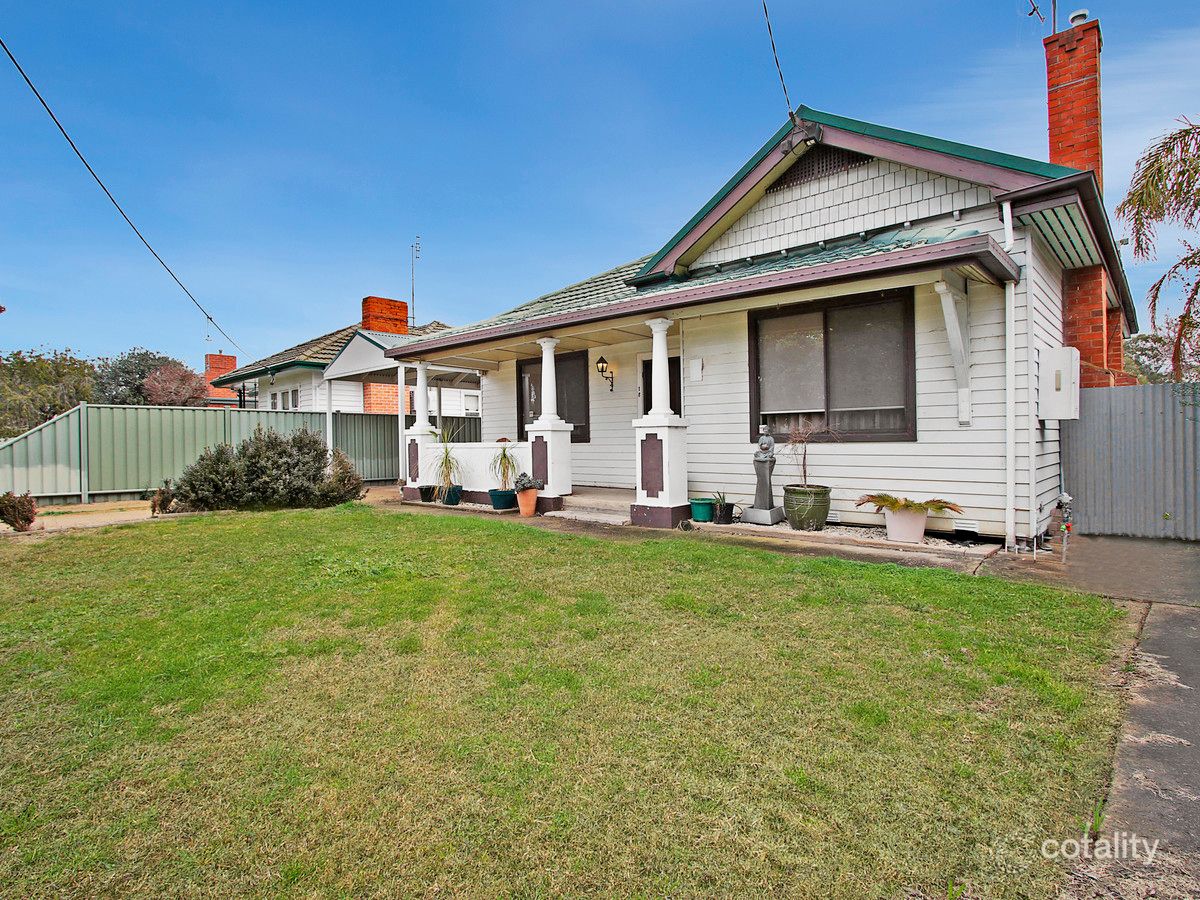 18 Tomkins Pde, Benalla, VIC 3672